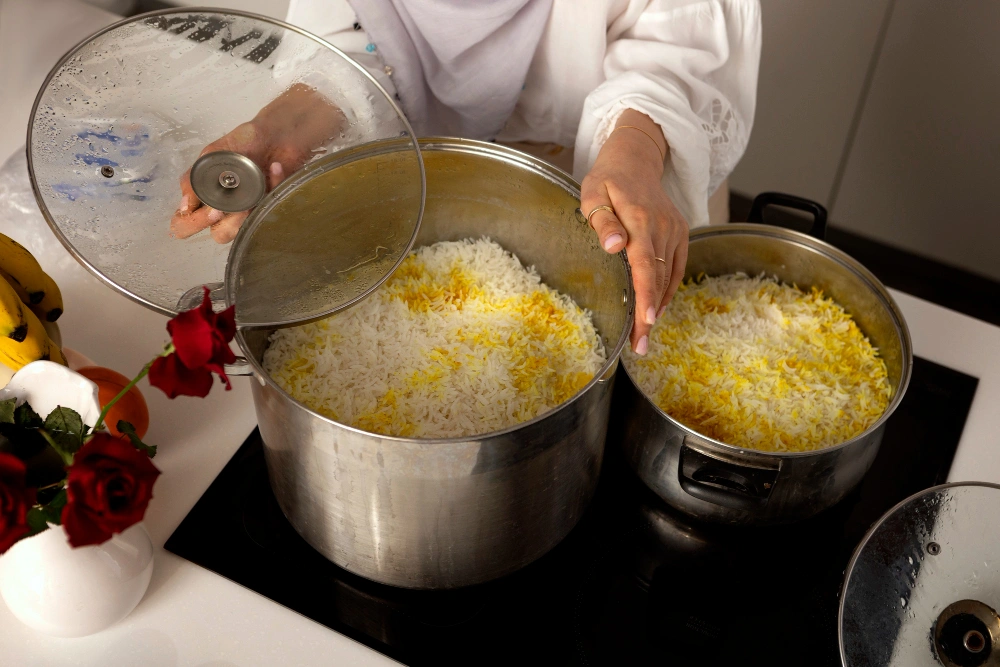 how long does cooked rice last in the fridge, cooked rice storage 2026, is leftover rice safe to eat, rice food poisoning prevention, how to store cooked rice, Sarah Jenkins food safety tips
