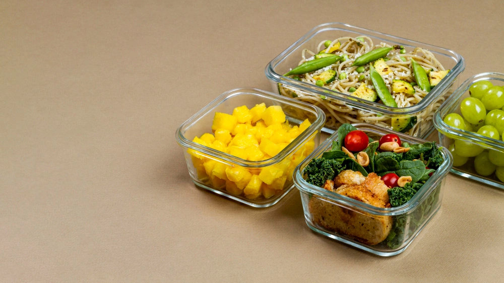 best meal prep containers, best meal prep containers, top meal prep containers 2026, glass meal prep containers, leak proof meal prep containers, best food storage containers 2026, Sarah Jenkins meal prep