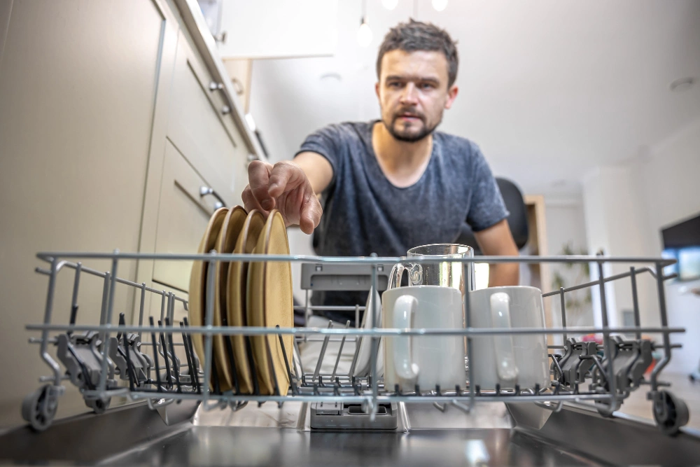 dishwasher not draining, why is my dishwasher not draining, whirlpool dishwasher not draining, bosch dishwasher not draining, samsung dishwasher not draining, ge dishwasher not draining, frigidaire dishwasher not draining, kitchenaid dishwasher not draining, dishwasher not draining completely