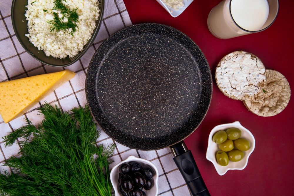 lodge cast iron, lodge cast iron skillet, best cast iron skillet, lodge cast iron review, lodge cast iron skillet review, best cast iron skillet 2026, lodge cast iron cookware