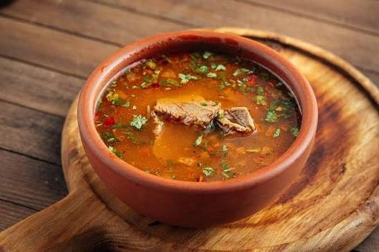 bone broth recipe, how to make bone broth, benefits of bone broth, slow cooker bone broth, instant pot bone broth, bone broth recipe 2026