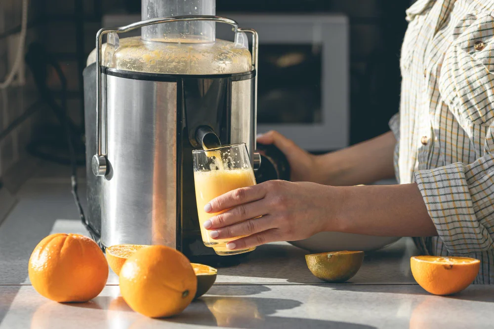breville juicer, hurom juicer, nama j2 juicer, best cold press juicer, best juicer 2026, slow masticating juicer, best juicer